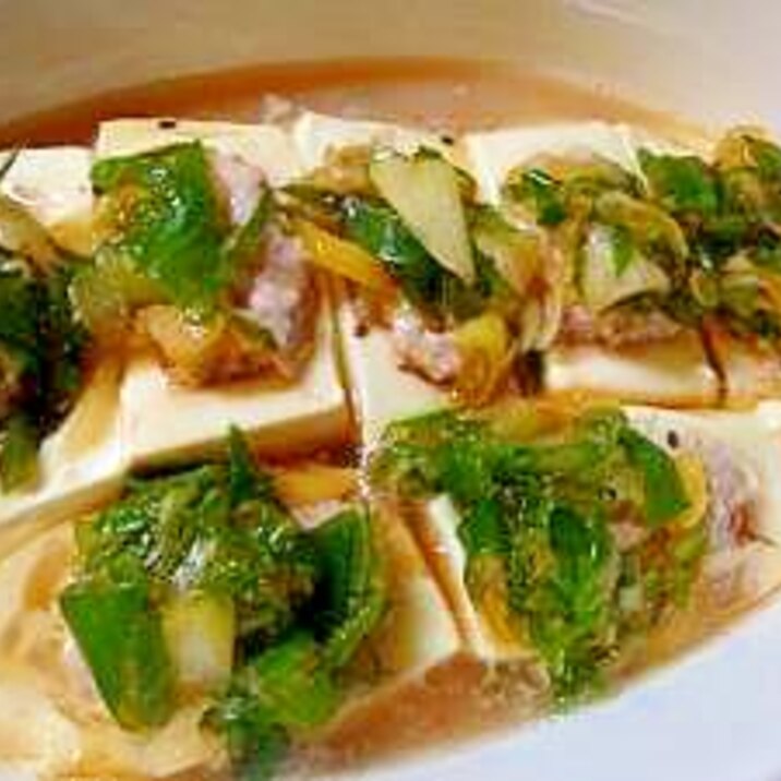 豆腐のひき肉詰めレンジ蒸し ネギソース